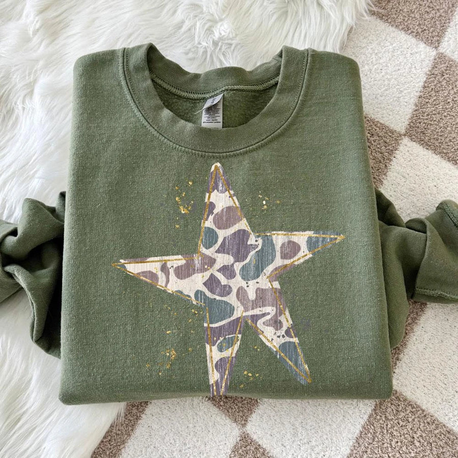Distressed camo star crewneck sweatshirt
