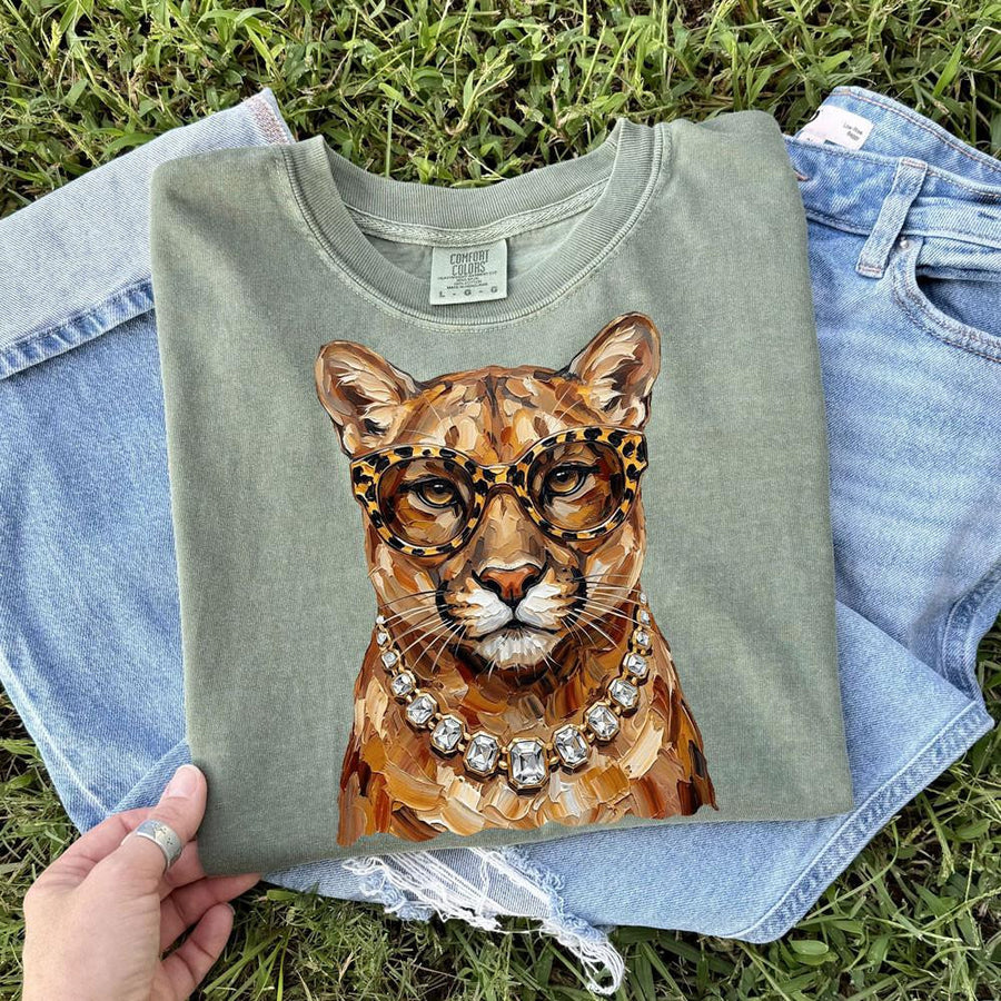 Glam Cougar graphic tee